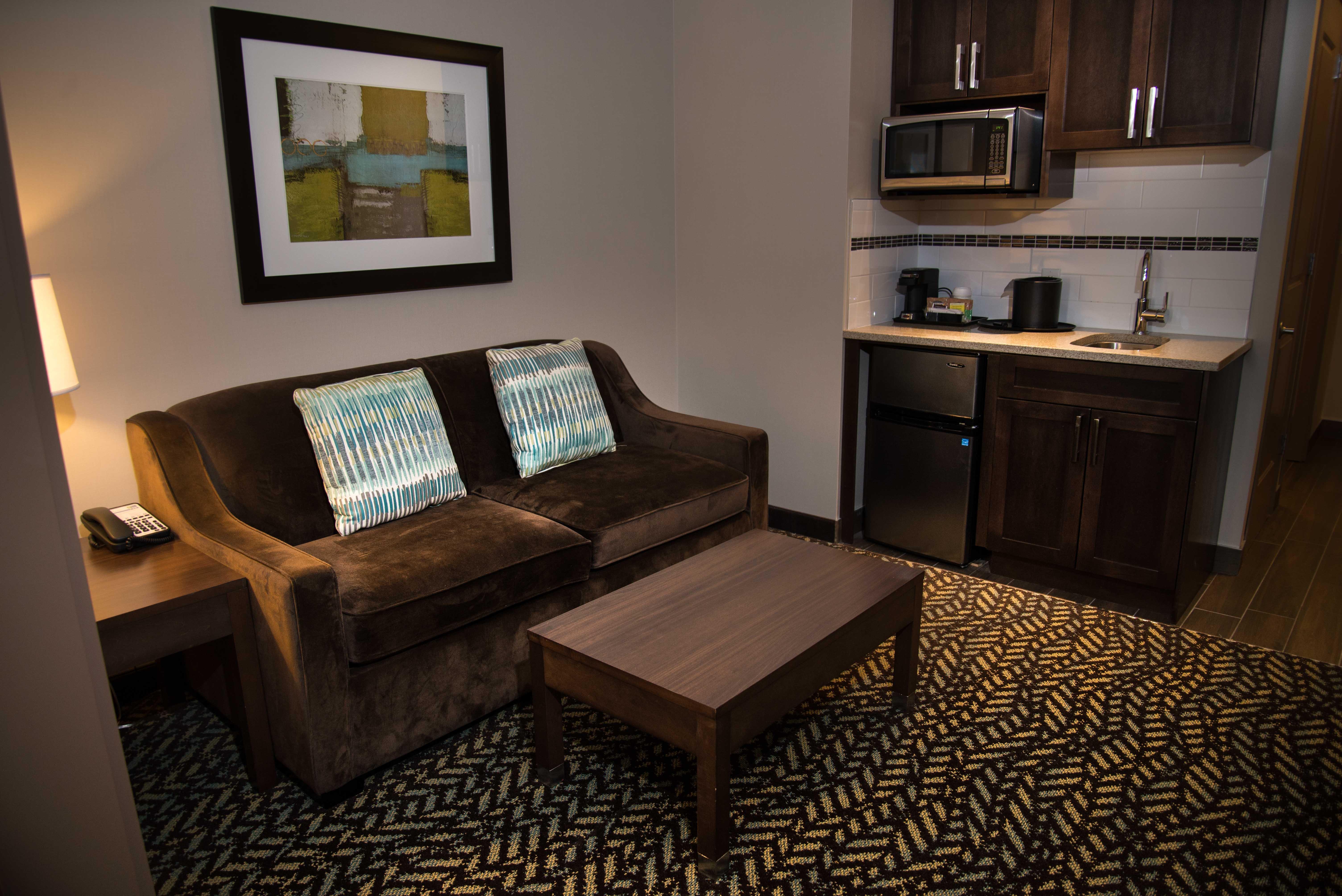 Holiday Inn Express & Suites Spruce Grove - Stony Plain By Ihg Exterior foto