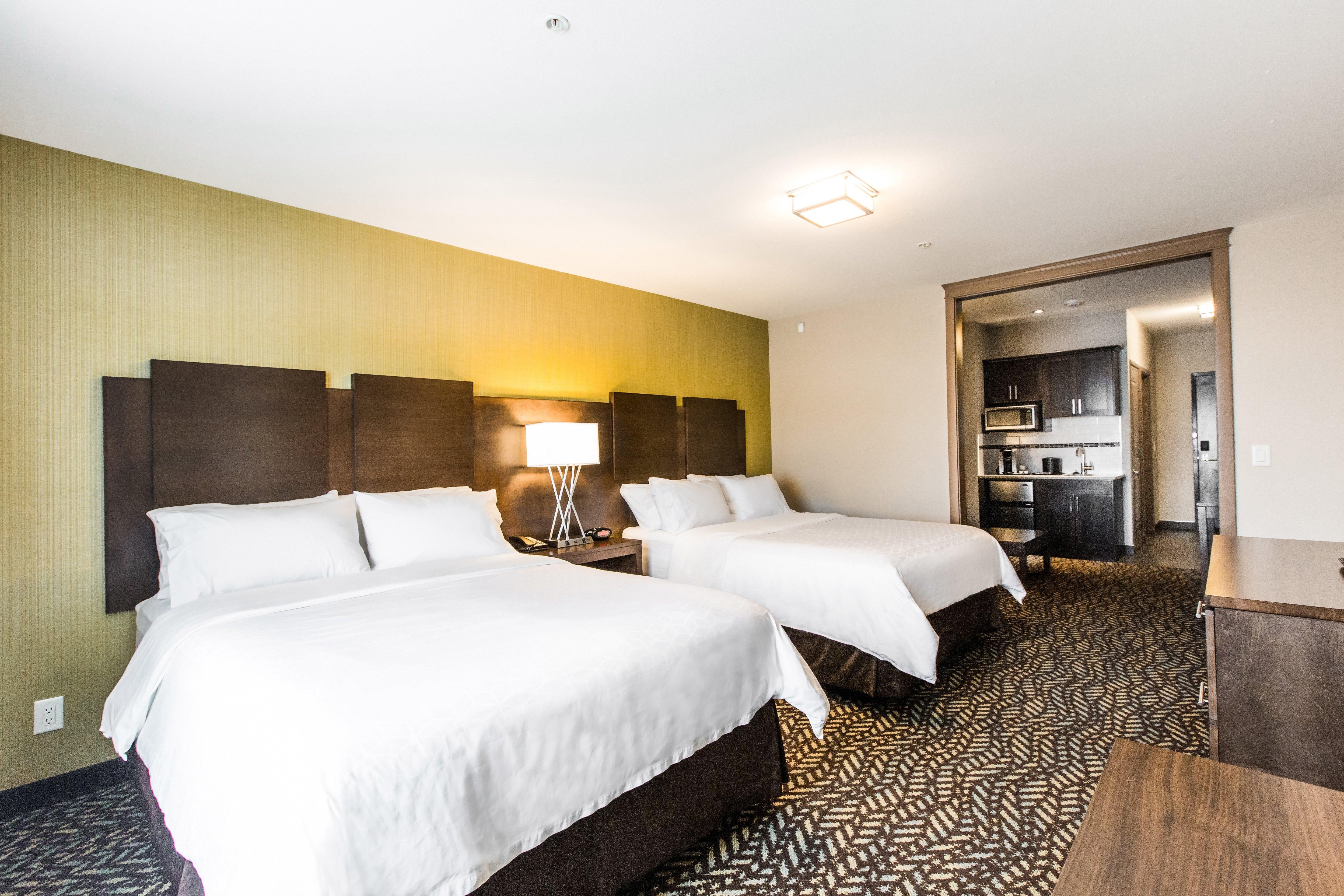 Holiday Inn Express & Suites Spruce Grove - Stony Plain By Ihg Exterior foto